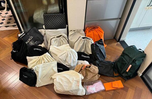 驻马店市回收奢侈品衣服.jpg